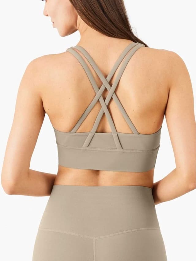 Hwoofit’s sports bras in Malaysia: A sexy sports bra for every woman