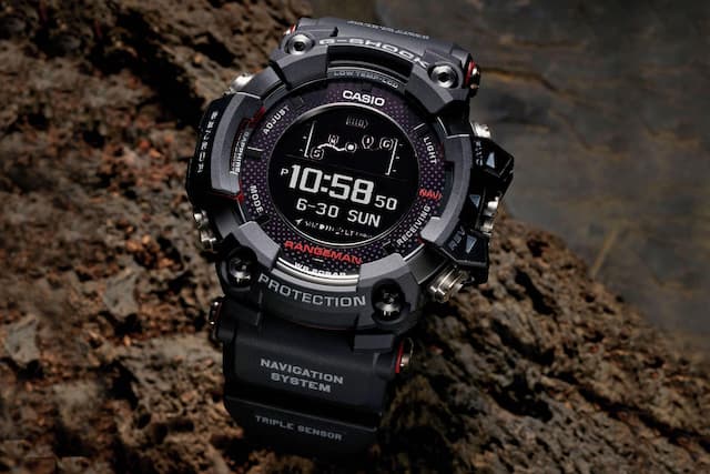 Get stylish with branded watches for men | Public Watch