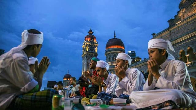 Ramadan 2022: Get shopping items for Ramadan countdown!