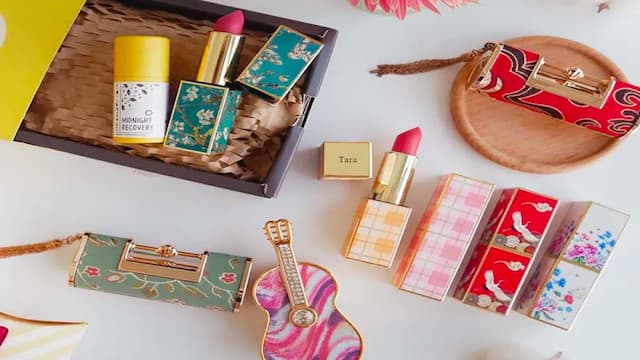 Discover The Hottest Makeup Styles This Season
