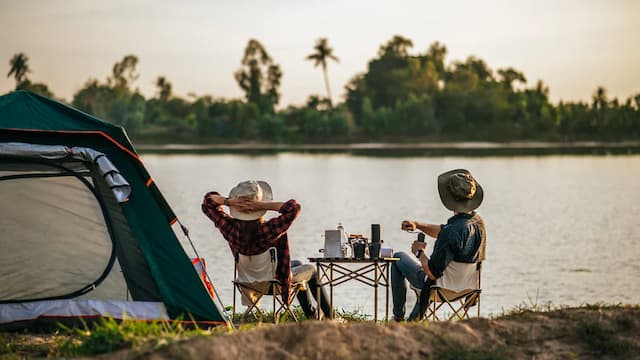ANBOT: An Expert in Camping And Picnics