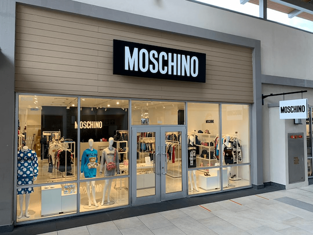 Moschino Malaysia | Stock your wardrobe with the trendiest outfits