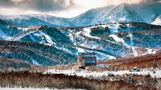 Beginner-friendly Ski Resorts in Asia